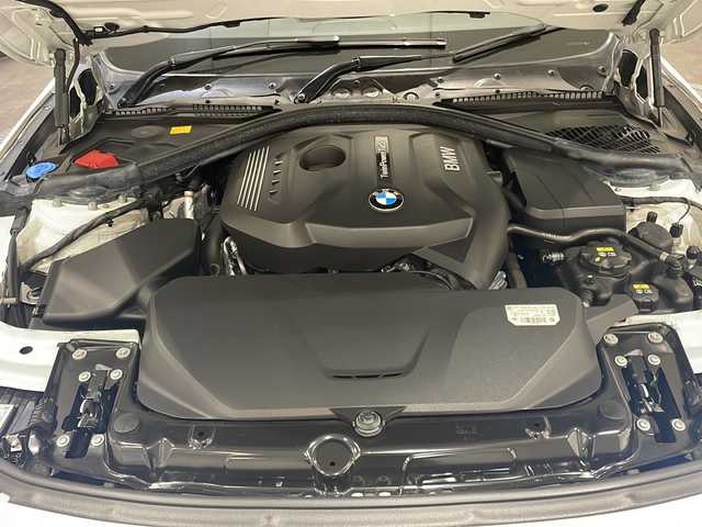 ＢＭＷ ３２０ｉ