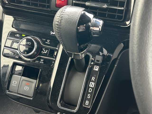ダイハツ タント カスタム RS スタイルセレクション 滋賀県 2021(令3)年 3.5万km ブラックマイカメタリック 純正ディスプレイオーディオ/（AM/FM/CD/DVD/USB/ipod/AUX）/バックカメラ/ETC/レーダークルーズコントロール/電子パーキング/ブレーキホールド/シートヒーター（D/N席）/両側パワースライドドア/前後コーナーセンサー/前後ドライブレコーダー/衝突軽減ブレーキ/横すべり防止装置/アイドリングストップ/オートライト/プッシュスタート/ロングスライドスイッチ（D席）/フロアマット/USBポート