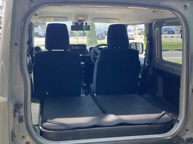スズキ ジムニー XL 佐賀県 2021(令3)年 2.3万km ミディアムグレー 禁煙車/ワンオーナー車/スズキセーフティサポート/社外CDオーディオ/ Bluetooth/USB/AUX/CD/FM/AM/シートヒーター/横滑り防止装置/ヒーテッドドアミラー/電動格納ミラー/ヘッドライトレベライザー/スマートキー2個/AUTOライト/フォグランプ/車両取扱説明書/新車時保証書