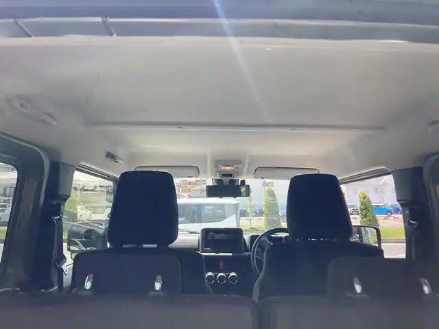 スズキ ジムニー XL 佐賀県 2021(令3)年 2.3万km ミディアムグレー 禁煙車/ワンオーナー車/スズキセーフティサポート/社外CDオーディオ/ Bluetooth/USB/AUX/CD/FM/AM/シートヒーター/横滑り防止装置/ヒーテッドドアミラー/電動格納ミラー/ヘッドライトレベライザー/スマートキー2個/AUTOライト/フォグランプ/車両取扱説明書/新車時保証書