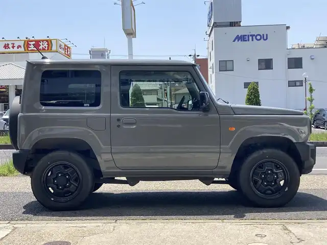 スズキ ジムニー XL 佐賀県 2021(令3)年 2.3万km ミディアムグレー 禁煙車/ワンオーナー車/スズキセーフティサポート/社外CDオーディオ/ Bluetooth/USB/AUX/CD/FM/AM/シートヒーター/横滑り防止装置/ヒーテッドドアミラー/電動格納ミラー/ヘッドライトレベライザー/スマートキー2個/AUTOライト/フォグランプ/車両取扱説明書/新車時保証書