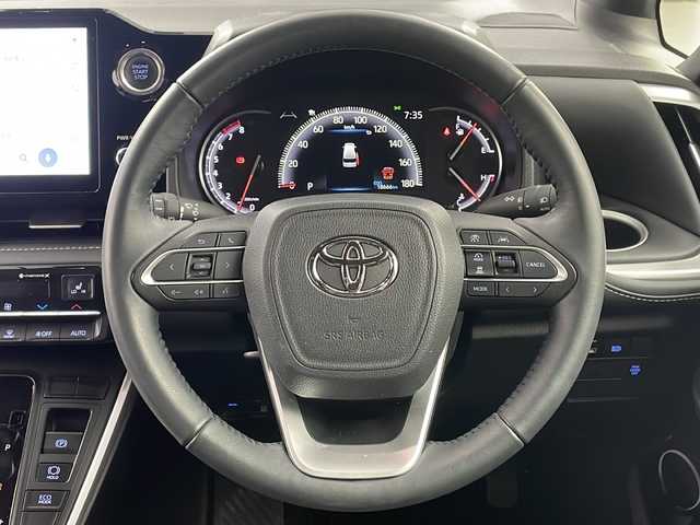 トヨタ ノア S－Z 岐阜県 2022(令4)年 1.9万km ホワイトパールクリスタルシャイン トヨタセーフティセンス/・プリクラッシュセーフティ/・レーンディパーチャーアラート/・オートハイビーム/・レーダークルーズコントロール/クリアランスソナー/パーキングアシストブレーキ/10.5インチ純正ディスプレイオーディオ/・ナビキット/フルセグTV/Bluetooth/CD/DVD/HDMI/純正フリップダウンモニター/快適利便パッケージ/・パワーバックドア/・後席オットマン/・後席シートヒーター/プロジェクターLED/両側パワースライドドア/純正ドライブレコーダー/ビルトインETC2.0/ハーフレザーシート/・シートヒーター/革巻きステアリング/・ステアリングスイッチ/・ステアリングヒーター/プッシュスタート/スマートキー/LEDヘッドライト/・フォグランプ/純正フロアマット/純正ドアバイザー