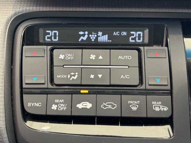 ホンダ ステップワゴン スパーダ ホンダセンシング 埼玉県 2021(令3)年 4.9万km プレミアムスパークルブラックパール ホンダセンシング/9インチ純正メモリーナビ/ CD/DVD/BT/フルセグ/USB/HDMI/AppleCarPlay/両側電動スライドドア/レーダークルーズコントロール/レーンキープアシスト/純正16インチアルミホイール/スマートキー/ETC2.0/禁煙車