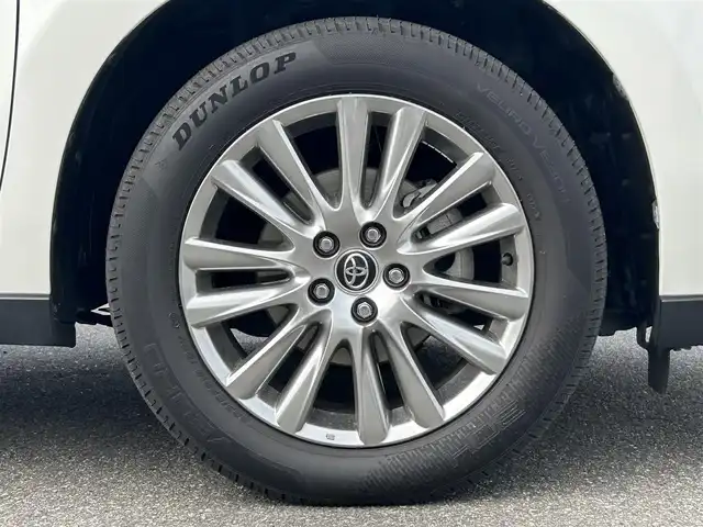 トヨタ ハリアー プレミアム 山口県 2017(平29)年 4.2万km ホワイトパールクリスタルシャイン 衝突被害軽減ブレーキ/レーダークルーズコントロール/レーンアシスト/オートマチックハイビーム/パワーバックドア/SDナビ フルセグTV CD DVD BT/バックカメラ/コーナーセンサー/LEDオートヘッドライト/フォグライト/スマートキー/ハーフレザーシート/パワーシート/ステアリングリモコン/ETC/W サイド カーテン ニー エアバッグ/保証書 取説 ナビ取説/禁煙車
