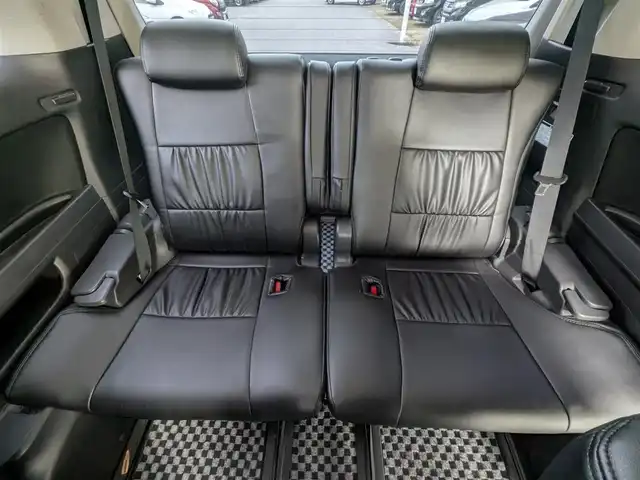トヨタ ヴェルファイア 2．4Z 栃木県 2012(平24)年 9万km ホワイトパールクリスタルシャイン (株)IDOMが運営する【じしゃロン宇都宮店】の自社ローン対象車両になります。こちらは現金またはオートローンご利用時の価格です。自社ローンご希望の方は別途その旨お申付け下さい/サンルーフ/社外ナビ/両側パワースライドドア/クルーズコントロール/バックカメラ/ETC/コーナーセンサー/スマートキー/プッシュスタート/社外20インチAW/シートカバー/社外足回り/ドアバイザー/ドアミラーウインカー