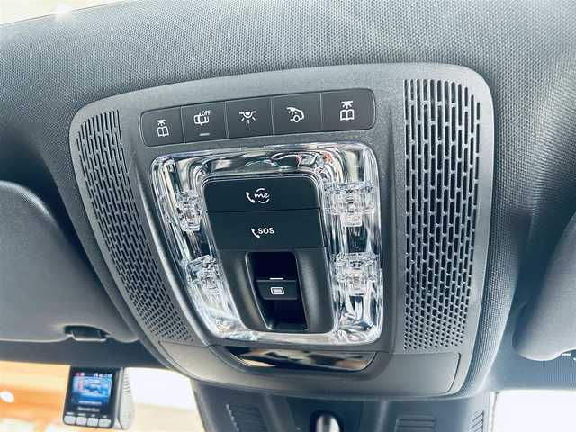メルセデス・ベンツ ＧＬＡ２００ｄ 4マチック AMGライン 大阪府 2021(令3)年 1.9万km デジタルホワイト レザーエクスクルーシブP/アドバンスドP/レーダーセーフティP/サンルーフ/HUD/ACC/黒革/メモリ付きパワーシート/シートヒーター/純正ナビ/３６０度カメラ/純正19インチAW/LEDヘッドライト/アンビエントライト/電動リアゲート/パドルシフト/ブラインドスポット