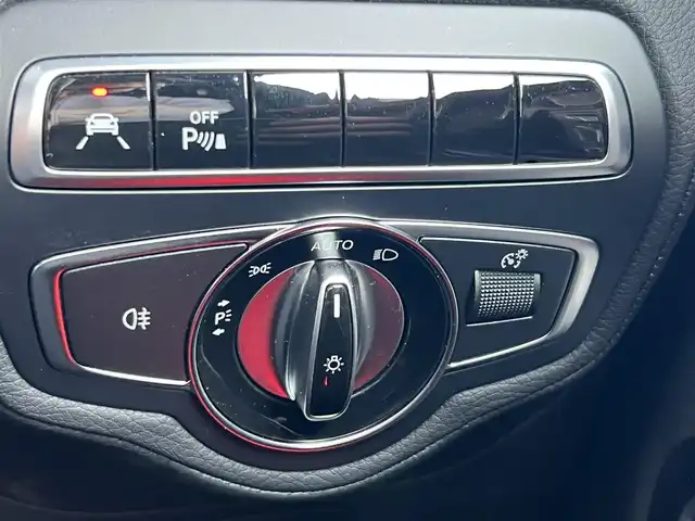 メルセデス・ベンツ ゲレンデヴァーゲン Ｇ４００ｄ AMGライン 千葉県 2023(令5)年 1.8万km 白 マヌファクトゥーアＰ/ラグジュアリーパッケージ/４ＷＤ/ターボ/衝突軽減ブレーキ/全方位カメラ/純正１２．３インチＨＤＤナビ/レーダークルーズコントロール/BSM/ブルメスターサウンド/レザーシート/シートヒーター/ベンチレーション/ＬＥＤヘッドライト