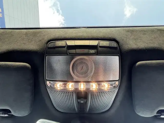 メルセデス・ベンツ ゲレンデヴァーゲン Ｇ４００ｄ AMGライン 千葉県 2023(令5)年 1.8万km 白 マヌファクトゥーアＰ/ラグジュアリーパッケージ/４ＷＤ/ターボ/衝突軽減ブレーキ/全方位カメラ/純正１２．３インチＨＤＤナビ/レーダークルーズコントロール/BSM/ブルメスターサウンド/レザーシート/シートヒーター/ベンチレーション/ＬＥＤヘッドライト