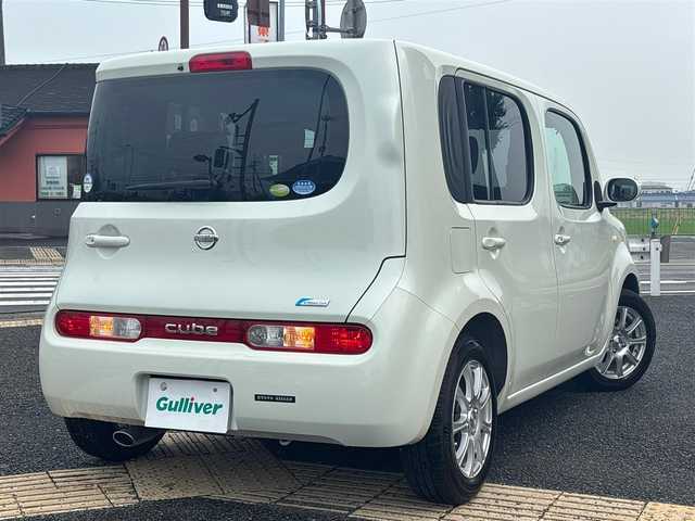 日産 キューブ 15X パーティーレッドセレ 京都府 2011(平23)年 2.8万km ホワイトパール ・SDナビ(AVIC-MRZ99)/　ワンセグ/　CD/DVD再生/　SD再生/・プッシュスタート/・電格ミラー/・ECOモード/・ETC/・外品15インチAW/・スペアキー/・取説/保証書