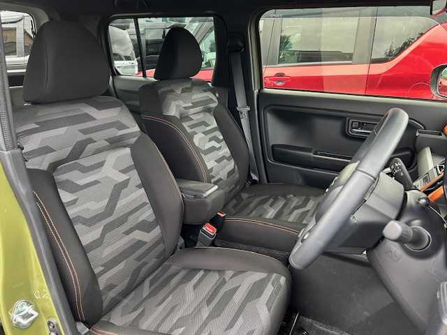 ダイハツ タフト G ターボ 静岡県 2020(令2)年 2.3万km フォレストカーキメタリック ワンオーナー/純正ナビ/・フルセグTV/・Bluetooth接続/・DVD再生/・USB入力端子/スマートアシスト/・全車速追従機能付ACC/・レーンキープコントロール/・ふらつき警報/・路側逸脱警報機能/・車線逸脱警報機能/車線逸脱抑制制御機能/360°ビュー/ガラスルーフ/プッシュスタート/スマートキー/電動パーキングブレーキ/オートブレーキホールド/ETC/ドラレコ/前席シートヒーター/LEDオートライト・オートハイビーム/純正15インチアルミホイール/取扱説明書/保証書