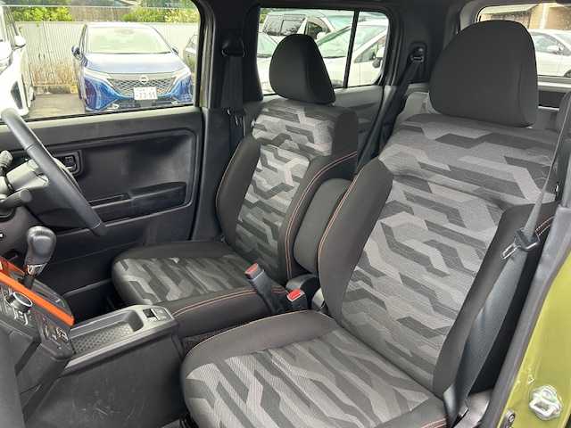 ダイハツ タフト G ターボ 静岡県 2020(令2)年 2.3万km フォレストカーキメタリック ワンオーナー/純正ナビ/・フルセグTV/・Bluetooth接続/・DVD再生/・USB入力端子/スマートアシスト/・全車速追従機能付ACC/・レーンキープコントロール/・ふらつき警報/・路側逸脱警報機能/・車線逸脱警報機能/車線逸脱抑制制御機能/360°ビュー/ガラスルーフ/プッシュスタート/スマートキー/電動パーキングブレーキ/オートブレーキホールド/ETC/ドラレコ/前席シートヒーター/LEDオートライト・オートハイビーム/純正15インチアルミホイール/取扱説明書/保証書