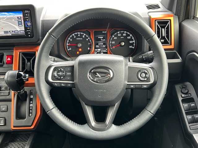 ダイハツ タフト G ターボ 静岡県 2020(令2)年 2.3万km フォレストカーキメタリック ワンオーナー/純正ナビ/・フルセグTV/・Bluetooth接続/・DVD再生/・USB入力端子/スマートアシスト/・全車速追従機能付ACC/・レーンキープコントロール/・ふらつき警報/・路側逸脱警報機能/・車線逸脱警報機能/車線逸脱抑制制御機能/360°ビュー/ガラスルーフ/プッシュスタート/スマートキー/電動パーキングブレーキ/オートブレーキホールド/ETC/ドラレコ/前席シートヒーター/LEDオートライト・オートハイビーム/純正15インチアルミホイール/取扱説明書/保証書