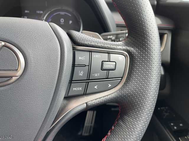 レクサス ＵＸ 200 Fスポーツエモーショナルエクスプローラ 愛知県 2022(令4)年 1.1万km ブラック/ホワイトノーヴァガラスフレーク 純正12.4型ディズプレイオーディオ　ナビ機能あり/全方位カメラ/サンルーフ/レーダークルーズコントロール/シートヒーター/エアシート/Bカメラ/電動リアゲート/パワーシート/純正アルミホイール/ETC2.0/ブラインドスポットモニター/LEDヘッドライト/パドルシフト/ステアリングヒーター/オートマチックハイビーム/ルーフレール/衝突軽減システム/フルセグ/Bluetooth/ドライブレコーダー/ステアリングスイッチ/スマートキー/プッシュスタート