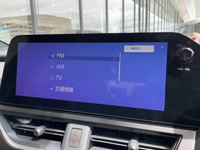 レクサス ＵＸ 200 Fスポーツエモーショナルエクスプローラ 愛知県 2022(令4)年 1.1万km ブラック/ホワイトノーヴァガラスフレーク 純正12.4型ディズプレイオーディオ　ナビ機能あり/全方位カメラ/サンルーフ/レーダークルーズコントロール/シートヒーター/エアシート/Bカメラ/電動リアゲート/パワーシート/純正アルミホイール/ETC2.0/ブラインドスポットモニター/LEDヘッドライト/パドルシフト/ステアリングヒーター/オートマチックハイビーム/ルーフレール/衝突軽減システム/フルセグ/Bluetooth/ドライブレコーダー/ステアリングスイッチ/スマートキー/プッシュスタート