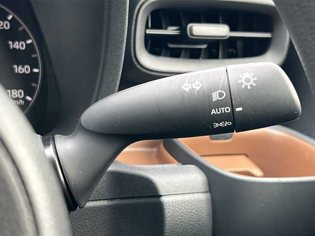 トヨタ シエンタ ハイブリッド G 福島県 2024(令6)年 1.1万km プラチナホワイトパールマイカ 4WD 寒冷地仕様 純正8インチディスプレイオーディオナビ フルセグTV Bluetooth 衝突軽減ブレーキ 全方位モニター オートクルーズ 両側パワースライドドア ソナー ETC スマートキー