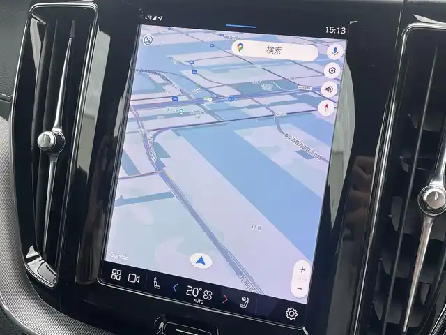 ボルボ ボルボ ＸＣ６０ B6 AWD Rデザイン 東京都 2022(令4)年 2.9万km クリスタルホワイトP エアサス/Googleナビ/全周囲カメラ/ステアリングヒーター/アダプティブクルーズコントロール/ハーフレザーシート/シートヒーター/ドライビングダイナミクス/レーンキープアシスト/Harman/Kardon/ヘッドアップディスプレイ/オートホールド/LEDオートハイビーム/BLIS/Wチャージ/純正21インチアルミホイール/パワーバックドア/フットオープナー/ETC/前席メモリー付きパワーシート/アルミペダル