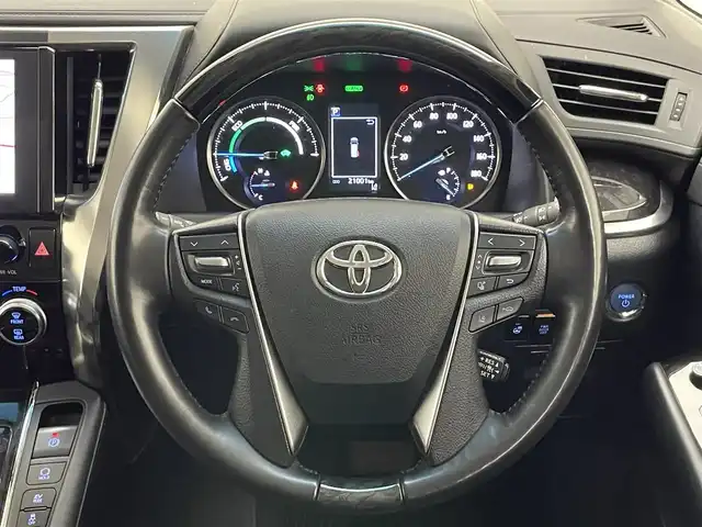 トヨタ アルファードハイブリット SR Cパッケージ 愛知県 2021(令3)年 2.1万km ラグジュアリーホワイトパールクリスタルシャインガラスフレーク 純９型ナビ　サンルーフ　デジイン　３眼ＬＥＤ　純１２型後席モニター　黒革　ＢＳＭ　バックカメラ　ＤＶＤ　エアシート　セーフティセンス　衝突軽減　追従クルコン　ＥＴＣ２．０　両側パワスラ　電動リヤゲート　デジタルインナーミラー　ツインムーンルーフ　後席エアコン　フリップダウンモニター　オートハイビーム　nanoe ステアリングヒーター　シートヒーター　カーテンエアバッグ　純正フロアマット　Bluetooth