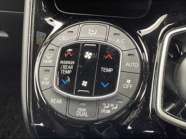 トヨタ ノア ハイブリッド Si ダブルバイビーⅡ 千葉県 2019(令1)年 2.3万km ブラック 禁煙車/純正１０インチSDナビ（フルセグTV/CD/DVD/BT/SD）/バックカメラ/前後ドライブレコーダー/トヨタセーフティーセンス/衝突軽減ブレーキ/レーンキープアシスト/オートハイビーム/クルーズコントロール/LEDヘッドライト/両側パワースライドドア/ステアリングスイッチ/アイドリングスイップ/ビルトインETC/純正フロアマット/純正ドアバイザー/ウィンカーミラー/フォグライト