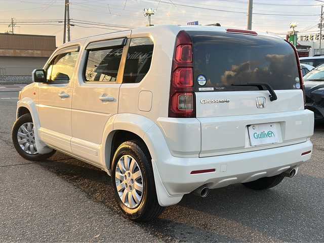 ホンダ クロスロード 18X HID エディション 秋田県 2007(平19)年 3.4万km プレミアムホワイトパール 社外メモリナビ/社外BT、CD、DVD、TV/バックカメラ/４WD/スペアキー/ETC