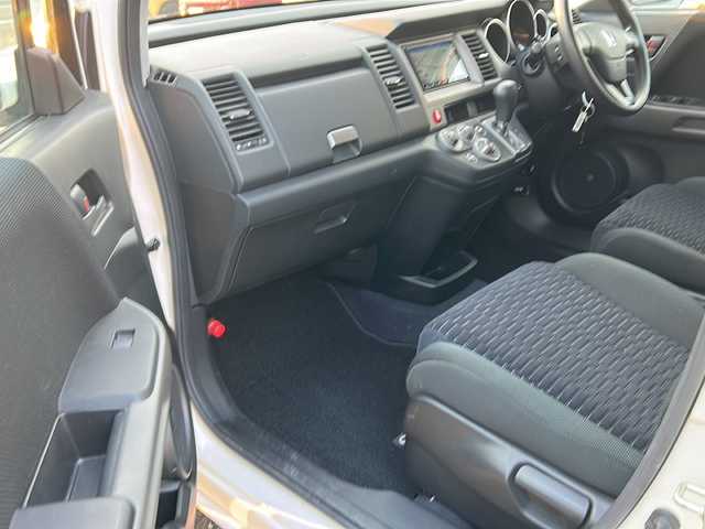 ホンダ クロスロード 18X HID エディション 秋田県 2007(平19)年 3.4万km プレミアムホワイトパール 社外メモリナビ/社外BT、CD、DVD、TV/バックカメラ/４WD/スペアキー/ETC