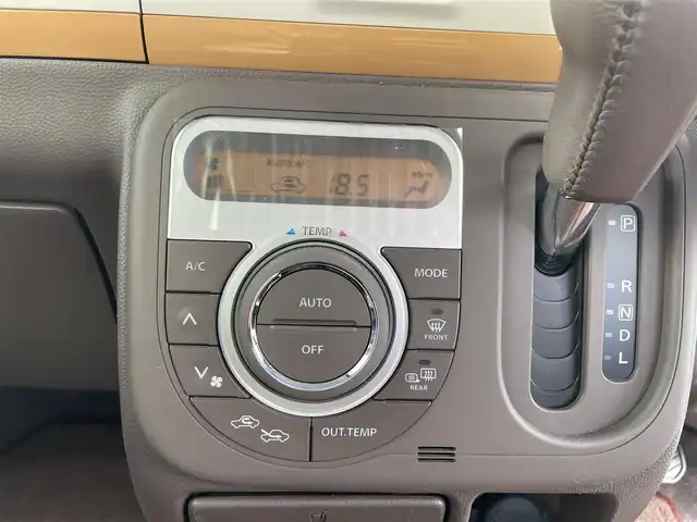 スズキ ラパン ショコラ X 富山県 2015(平27)年 2.5万km シャンパンピンクパール/メタリックホワイト ワンオーナー／/４ＷＤ／/社外７インチナビ／/ワンセグＴＶ／/ＤＶＤ再生／/Ｂｌｕｅｔｏｏｔｈ／/バックカメラ／/前後ドライブレコーダー／/ビルトインＥＴＣ／/スマートキー／/ＨＩＤオートライト