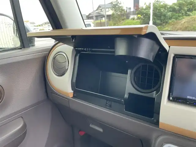 スズキ ラパン ショコラ X 富山県 2015(平27)年 2.5万km シャンパンピンクパール/メタリックホワイト ワンオーナー／/４ＷＤ／/社外７インチナビ／/ワンセグＴＶ／/ＤＶＤ再生／/Ｂｌｕｅｔｏｏｔｈ／/バックカメラ／/前後ドライブレコーダー／/ビルトインＥＴＣ／/スマートキー／/ＨＩＤオートライト