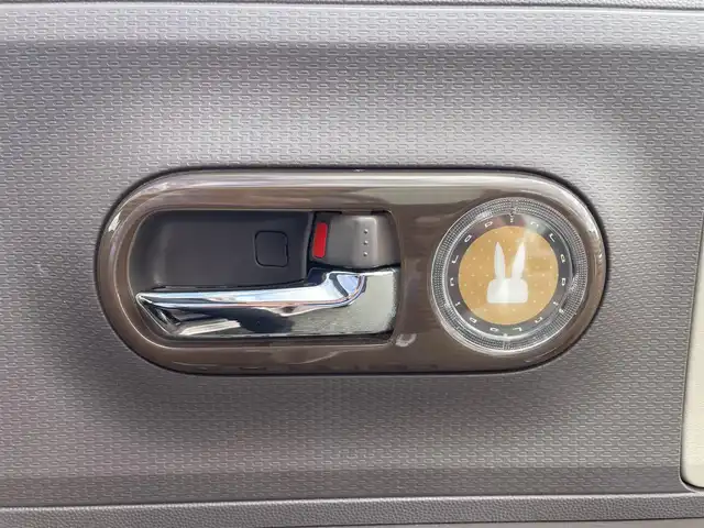 スズキ ラパン ショコラ X 富山県 2015(平27)年 2.5万km シャンパンピンクパール/メタリックホワイト ワンオーナー／/４ＷＤ／/社外７インチナビ／/ワンセグＴＶ／/ＤＶＤ再生／/Ｂｌｕｅｔｏｏｔｈ／/バックカメラ／/前後ドライブレコーダー／/ビルトインＥＴＣ／/スマートキー／/ＨＩＤオートライト