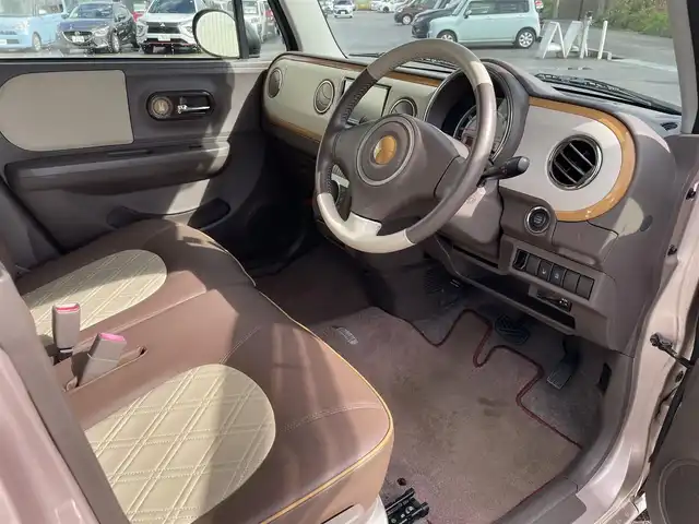 スズキ ラパン ショコラ X 富山県 2015(平27)年 2.5万km シャンパンピンクパール/メタリックホワイト ワンオーナー／/４ＷＤ／/社外７インチナビ／/ワンセグＴＶ／/ＤＶＤ再生／/Ｂｌｕｅｔｏｏｔｈ／/バックカメラ／/前後ドライブレコーダー／/ビルトインＥＴＣ／/スマートキー／/ＨＩＤオートライト