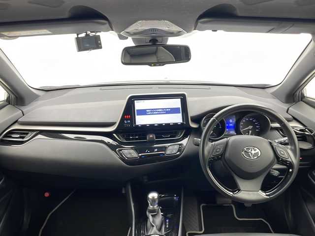 トヨタ Ｃ－ＨＲ G モード ネロ 千葉県 2019(平31)年 4.9万km ブラックマイカ TSS/純正９インチナビ（ＢＴ／ＴＶ／ＤＶＤ／ＣＤ）/バックカメラ/ＥＴＣ/純正18インチAW/純正フロアマット/ハーフレザーシート/シートヒーター/革巻ハンドル/ステアリングスイッチ/オートライ/ＬＥＤライト/フォグ/電子パーキング/ブレーキホールド/ＴＲＤエアロ