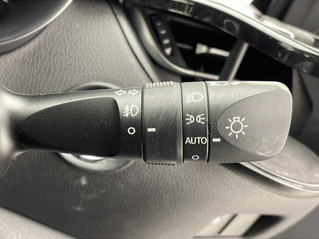 トヨタ Ｃ－ＨＲ G モード ネロ 千葉県 2019(平31)年 4.9万km ブラックマイカ TSS/純正９インチナビ（ＢＴ／ＴＶ／ＤＶＤ／ＣＤ）/バックカメラ/ＥＴＣ/純正18インチAW/純正フロアマット/ハーフレザーシート/シートヒーター/革巻ハンドル/ステアリングスイッチ/オートライ/ＬＥＤライト/フォグ/電子パーキング/ブレーキホールド/ＴＲＤエアロ