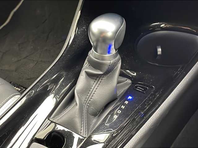 トヨタ Ｃ－ＨＲ G モード ネロ 千葉県 2019(平31)年 4.9万km ブラックマイカ TSS/純正９インチナビ（ＢＴ／ＴＶ／ＤＶＤ／ＣＤ）/バックカメラ/ＥＴＣ/純正18インチAW/純正フロアマット/ハーフレザーシート/シートヒーター/革巻ハンドル/ステアリングスイッチ/オートライ/ＬＥＤライト/フォグ/電子パーキング/ブレーキホールド/ＴＲＤエアロ