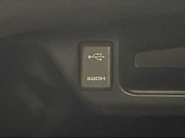 トヨタ Ｃ－ＨＲ G モード ネロ 千葉県 2019(平31)年 4.9万km ブラックマイカ TSS/純正９インチナビ（ＢＴ／ＴＶ／ＤＶＤ／ＣＤ）/バックカメラ/ＥＴＣ/純正18インチAW/純正フロアマット/ハーフレザーシート/シートヒーター/革巻ハンドル/ステアリングスイッチ/オートライ/ＬＥＤライト/フォグ/電子パーキング/ブレーキホールド/ＴＲＤエアロ