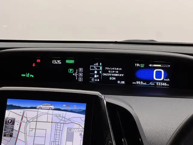 トヨタ プリウス ＰＨＶ A プレミアム 三重県 2018(平30)年 5.4万km ホワイトパールクリスタルシャイン プラグインハイブリッド/FF/インパネCVT/純正 11.6インチ 縦型ナビ/（AM/FM/USB/iPod/Bluetooth/AUX/TV）/バックカメラ/モデリスタエアロ（F/S/R下）/【OP】ETC2.0/Toyota Safety Sense/・プリクラッシュセーフティ/・レーンディパーチャーアラート（操舵支援付）/・レーダークルコン/・オートハイビーム/・ふらつき検知機能/・ブラインドスポットモニター/・インテリジェントクリアランスソナー（巻き込み警報機能付）/・シンプルインテリジェントパーキングアシスト/など/装備/・本革シート/・シートヒーター（D/N）/・ステアリングヒーター/・カラーヘッドアップディスプレイ/・AC100Vアクセサリーコンセント（ヴィークルパワーコネクター付・V2H対応・コンセント2ヶ）/・オートエアコン/・オートライト/・4灯 LEDヘッドライト＆LED フロントフォグランプ/・【OP】純正17inAW/・ステアリングスイッチ/・プッシュスタート/・スマートキーx2/・保/取/ナビ取/・充電ケーブル（AC200V用・7m）/など