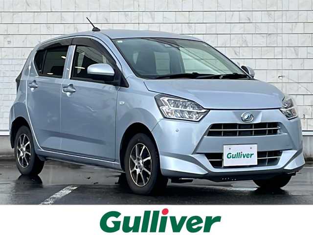 ダイハツ ミラ イース X SAⅢ 秋田県 2017(平29)年 10.8万km ブライトシルバーメタリック ・社外ナビ /・Bluetooth /・ETC  /・純正フロアマット /・ABS /・横滑り防止 /・オートハイビーム /・衝突軽減 /・コーナーセンサー前後 /・4WD/・パワーステアリング /・パワーウィンドウ/・夏タイヤ積み込み