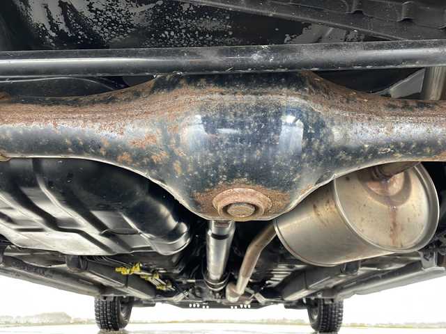 ダイハツ ミラ イース X SAⅢ 秋田県 2017(平29)年 10.8万km ブライトシルバーメタリック ・社外ナビ /・Bluetooth /・ETC  /・純正フロアマット /・ABS /・横滑り防止 /・オートハイビーム /・衝突軽減 /・コーナーセンサー前後 /・4WD/・パワーステアリング /・パワーウィンドウ/・夏タイヤ積み込み