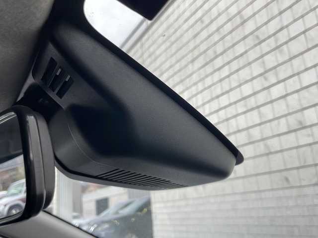 ダイハツ ミラ イース X SAⅢ 秋田県 2017(平29)年 10.8万km ブライトシルバーメタリック ・社外ナビ /・Bluetooth /・ETC  /・純正フロアマット /・ABS /・横滑り防止 /・オートハイビーム /・衝突軽減 /・コーナーセンサー前後 /・4WD/・パワーステアリング /・パワーウィンドウ/・夏タイヤ積み込み