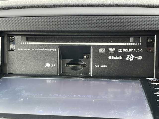 ダイハツ ミラ イース X SAⅢ 秋田県 2017(平29)年 10.8万km ブライトシルバーメタリック ・社外ナビ /・Bluetooth /・ETC  /・純正フロアマット /・ABS /・横滑り防止 /・オートハイビーム /・衝突軽減 /・コーナーセンサー前後 /・4WD/・パワーステアリング /・パワーウィンドウ/・夏タイヤ積み込み