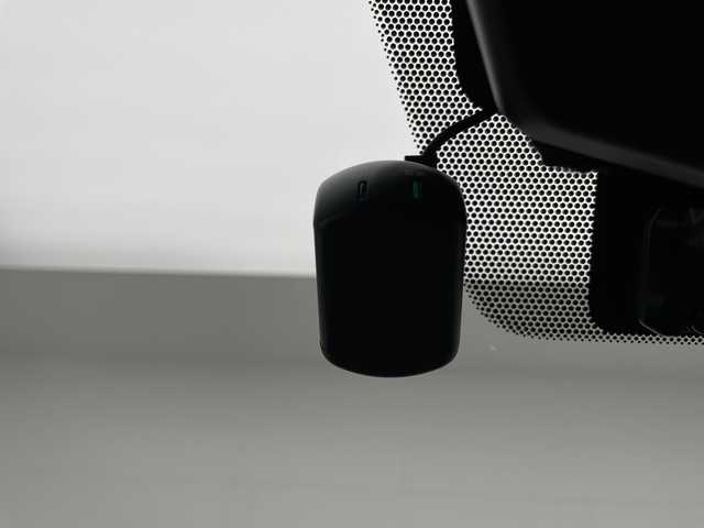 日産 キックス X ツートーンインテリアED 宮崎県 2020(令2)年 2.3万km プレミアムホライズンオレンジ/ピュアブラック 2トーン 禁煙車/エマージェンシーブレーキ/純正9型ナビTV/（CD/DVD/Bluetooth/FMAM/フルセグTV)/純正ビルトインETC/純正ドライブレコーダー/純正セキュリティアラーム/純正17インチアルミ/純正LEDオートライト/純正LEDフォグ/純正フロアマット/プロパイロット/アラウンドビューモニター/オートマチックハイビーム/デジタルインナーミラー/クリアランスソナー/電子パーキング/オートホールド/ステアリングヒーター/前席シートヒーター/オートエアコン/本革巻ハンドル/ハーフレザーシート/インテリジェントキー/プッシュエンジンスタート/スペアキー/新車時保証書/取扱い説明書