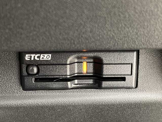 スズキ ジムニー シエラ JC 群馬県 2024(令6)年 1.3万km ジャングルグリーン ４ＷＤターボ　９型ナビ　バックカメラ　ＥＴＣ　前後ドラレコ　クルーズコントロール　衝突被害軽減ブレーキ　レーンアシスト　シートヒーター　LEDヘッドライト　オートライト　スマートキー　禁煙車