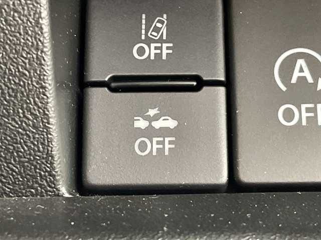 スズキ ジムニー シエラ JC 群馬県 2024(令6)年 1.3万km ジャングルグリーン ４ＷＤターボ　９型ナビ　バックカメラ　ＥＴＣ　前後ドラレコ　クルーズコントロール　衝突被害軽減ブレーキ　レーンアシスト　シートヒーター　LEDヘッドライト　オートライト　スマートキー　禁煙車