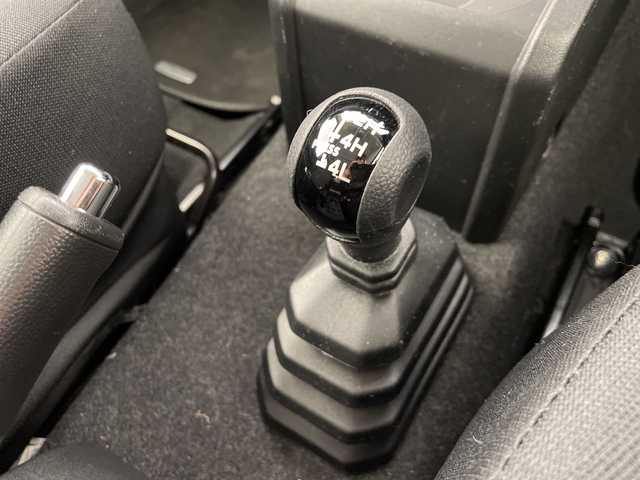 スズキ ジムニー シエラ JC 群馬県 2024(令6)年 1.3万km ジャングルグリーン ４ＷＤターボ　９型ナビ　バックカメラ　ＥＴＣ　前後ドラレコ　クルーズコントロール　衝突被害軽減ブレーキ　レーンアシスト　シートヒーター　LEDヘッドライト　オートライト　スマートキー　禁煙車