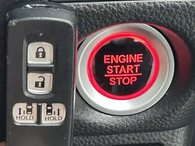 ホンダ Ｎ ＢＯＸ カスタム G L ホンダセンシング 熊本県 2018(平30)年 5.4万km クリスタルブラックパール ワンオーナー /ホンダセンシング /純正ナビVXM-185VFi/CD/DVD/DTV/Bluetooth/USB/バックカメラ/両側パワースライドドア /レーダークルーズコントロール/後ろのみコーナーセンサー/ステアリングスイッチ/LEDオートライト/ビルトインETC/スマートキー/スペアキー /プッシュスタート /純正フロアマット/ドアバイザー/電動格納ミラー/保証書/取扱説明書