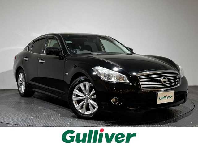 日産 フーガ 370VIP 愛媛県 2012(平24)年 5.3万km スーパーブラック ワンオーナー/純正HDDナビ/(Bluetooth/フルセグ)/バックカメラ/クルーズコントロール/BOSEサウンドシステム/シートヒーター/シートクーラー/パワーシート/シートメモリー/ステアリングスイッチ/ETC/オートライト/AFS（アダプティブフロントライティングシステム）
