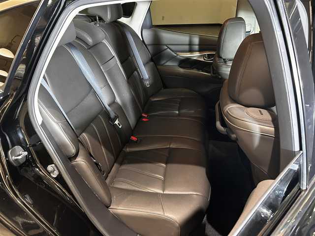 日産 フーガ 370VIP 愛媛県 2012(平24)年 5.3万km スーパーブラック ワンオーナー/純正HDDナビ/(Bluetooth/フルセグ)/バックカメラ/クルーズコントロール/BOSEサウンドシステム/シートヒーター/シートクーラー/パワーシート/シートメモリー/ステアリングスイッチ/ETC/オートライト/AFS（アダプティブフロントライティングシステム）