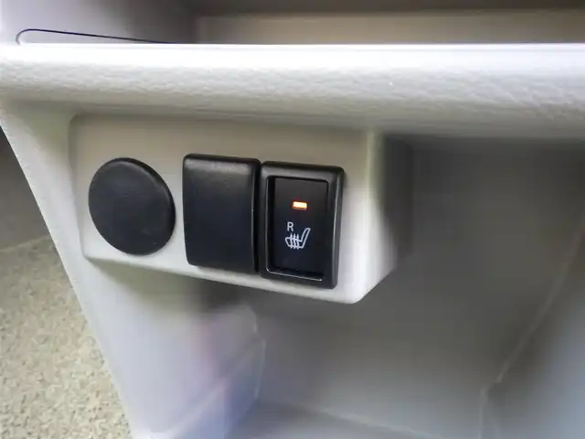 スズキ ラパン F リミテッド 千葉県 2017(平29)年 4.7万km フォーンベージュM スズキセーフティサポート/社外メモリーナビ/地デジTV/【DVD/CD再生機能　Bluetooth接続】/運転席シートヒーター/革巻きステアリング/HIDヘッドライト/ウインカーミラー/純正14インチアルミホイル/携帯リモコン