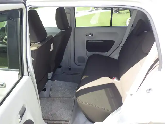 スズキ ラパン F リミテッド 千葉県 2017(平29)年 4.7万km フォーンベージュM スズキセーフティサポート/社外メモリーナビ/地デジTV/【DVD/CD再生機能　Bluetooth接続】/運転席シートヒーター/革巻きステアリング/HIDヘッドライト/ウインカーミラー/純正14インチアルミホイル/携帯リモコン