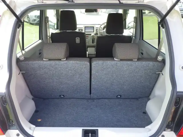 スズキ ラパン F リミテッド 千葉県 2017(平29)年 4.7万km フォーンベージュM スズキセーフティサポート/社外メモリーナビ/地デジTV/【DVD/CD再生機能　Bluetooth接続】/運転席シートヒーター/革巻きステアリング/HIDヘッドライト/ウインカーミラー/純正14インチアルミホイル/携帯リモコン