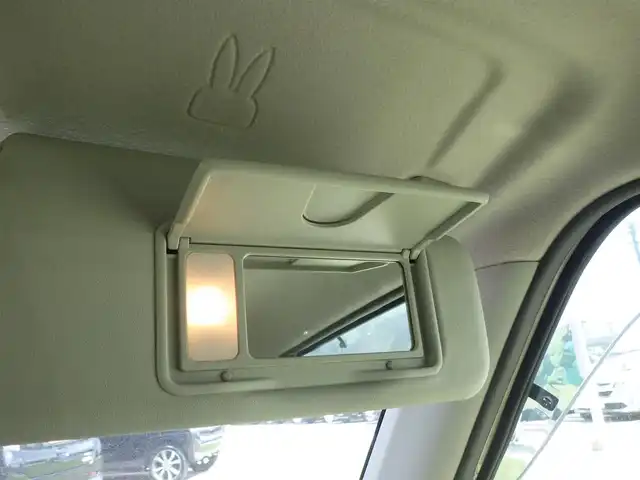 スズキ ラパン F リミテッド 千葉県 2017(平29)年 4.7万km フォーンベージュM スズキセーフティサポート/社外メモリーナビ/地デジTV/【DVD/CD再生機能　Bluetooth接続】/運転席シートヒーター/革巻きステアリング/HIDヘッドライト/ウインカーミラー/純正14インチアルミホイル/携帯リモコン