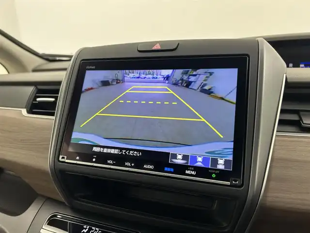 ホンダ フリード G ホンダセンシング 千葉県 2021(令3)年 3.1万km クリスタルブラックパール 禁煙車/ホンダセンシング/純正9型ナビ（VXM-217VFNi）/CD/DVD/SD/USB/Bluetooth/フルセグTV/バックカメラ/両側電動スライドドア/衝突軽減ブレーキ/レーダークルーズコントロール/レーンアシスト/横滑り防止機能/アイドリングストップ/シートヒーター/ビルトインETC/LEDオートライト/後席ロールサンシェード/スマートキー/プッシュスタート/スペアキー1本/取扱説明書/保証書