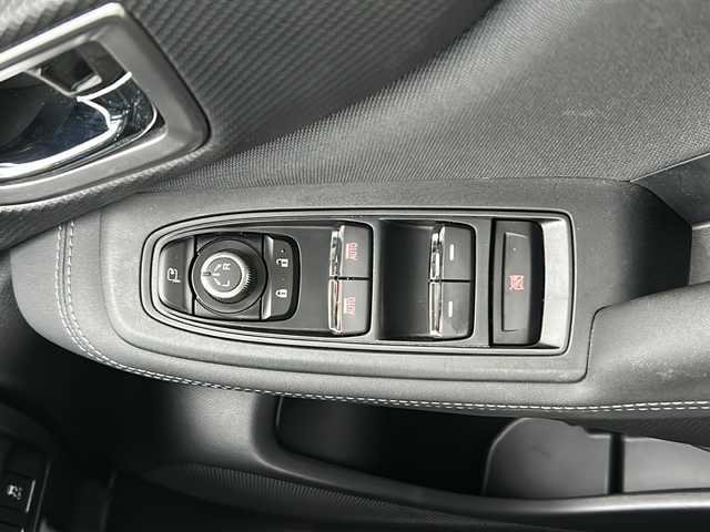 スバル フォレスター プレミアム 山口県 2020(令2)年 2.3万km マグネタイトグレーメタリック 4WD/純正SDナビ　【KXM-H704】/Bluetooth接続/フルセグTV/DVD再生機能有/ETC/クルーズコントロール追従走行有/ブラインドスポットモニター/アイドリングストップ/コーナーセンサー/パワーシートD席N席/シートヒーター/パドルシフト/寒冷地機能/LEDヘッドライト/横滑り防止装置/衝突被害軽減システム/盗難防止装置/スマートキー/プッシュスタート